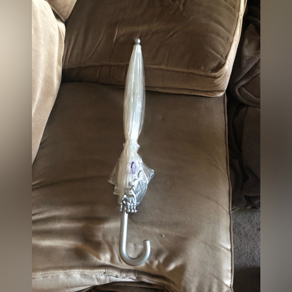 Rare! Yahoo! Umbrella with Silver Handle- 994 $40 or $35 w/offer